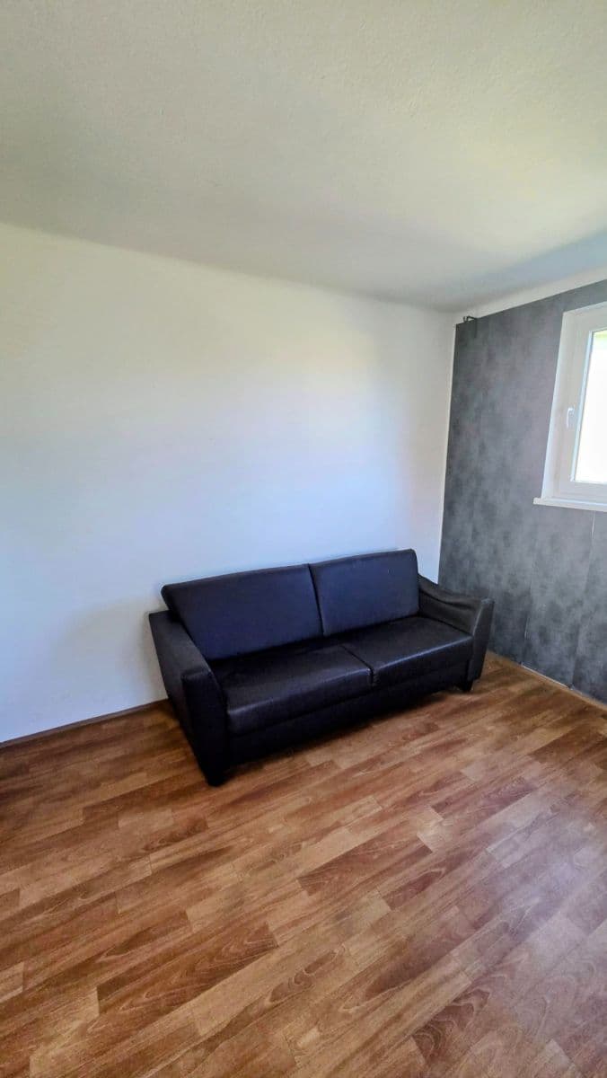2 bedroom with open-plan kitchen flat to rent, 78 m², Pluhův Žďár, Jihočeský Region 2 bedroom with open-plan kitchen flat to rent, 78 m², Pluhův Žďár, Jihočeský Region