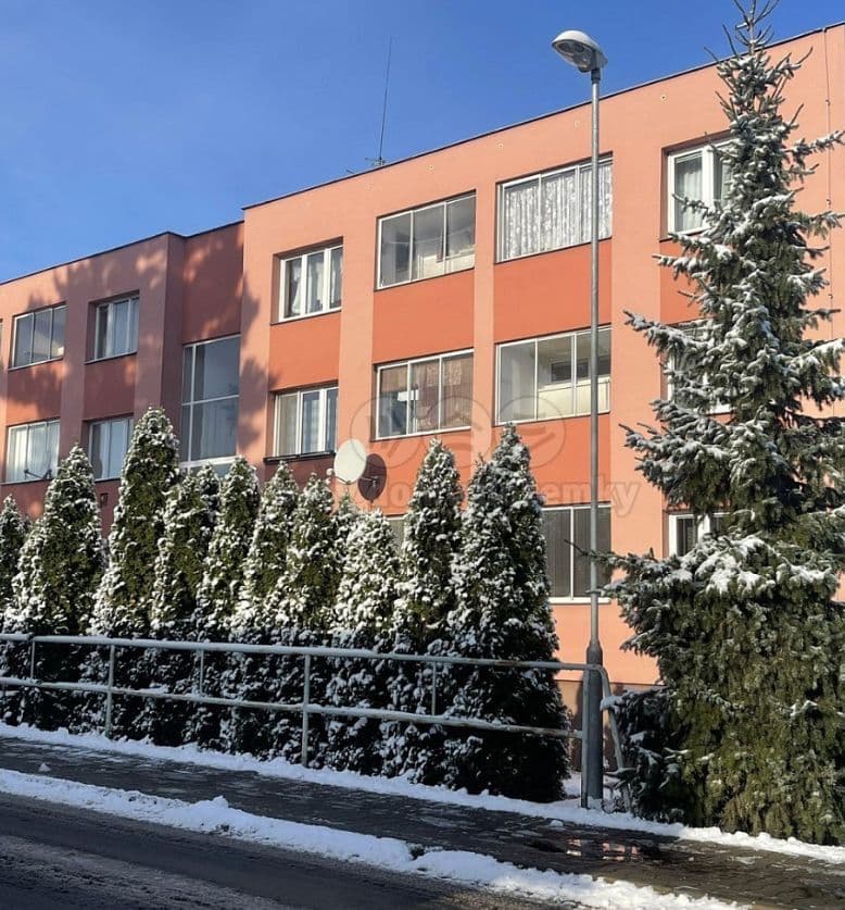 2 bedroom flat to rent, 43 m², Revoluční, Měšice, Středočeský Region 2 bedroom flat to rent, 43 m², Revoluční, Měšice, Středočeský Region