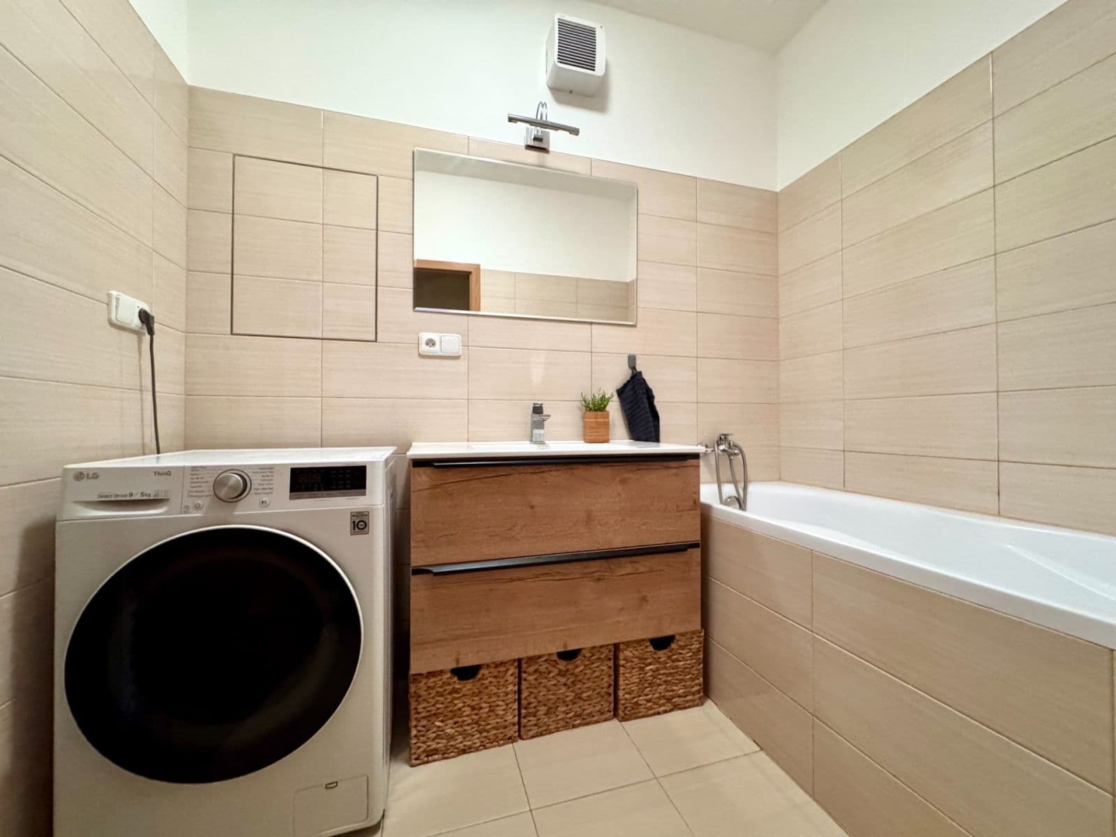 1 bedroom with open-plan kitchen flat to rent, 67 m², Musílkova, Prague, Prague 1 bedroom with open-plan kitchen flat to rent, 67 m², Musílkova, Prague, Prague