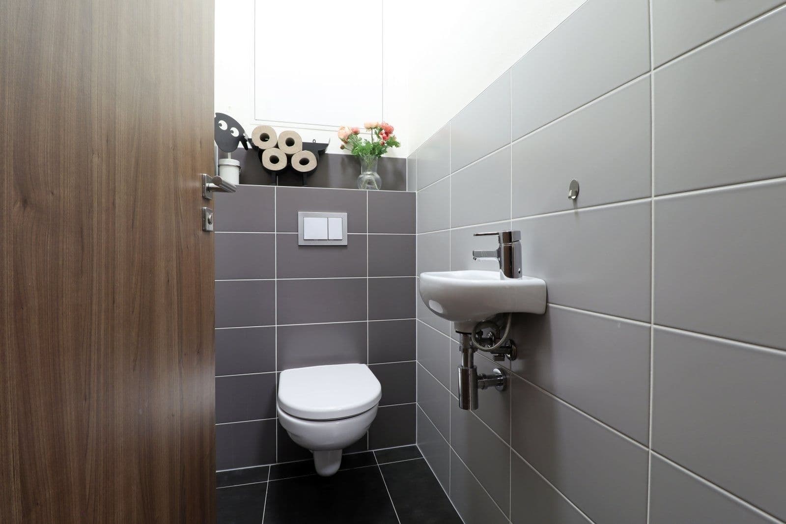 2 bedroom with open-plan kitchen flat to rent, 74 m², Rižská, Prague, Prague 2 bedroom with open-plan kitchen flat to rent, 74 m², Rižská, Prague, Prague