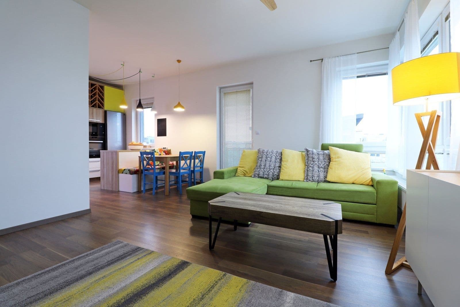 2 bedroom with open-plan kitchen flat to rent, 74 m², Rižská, Prague, Prague 2 bedroom with open-plan kitchen flat to rent, 74 m², Rižská, Prague, Prague