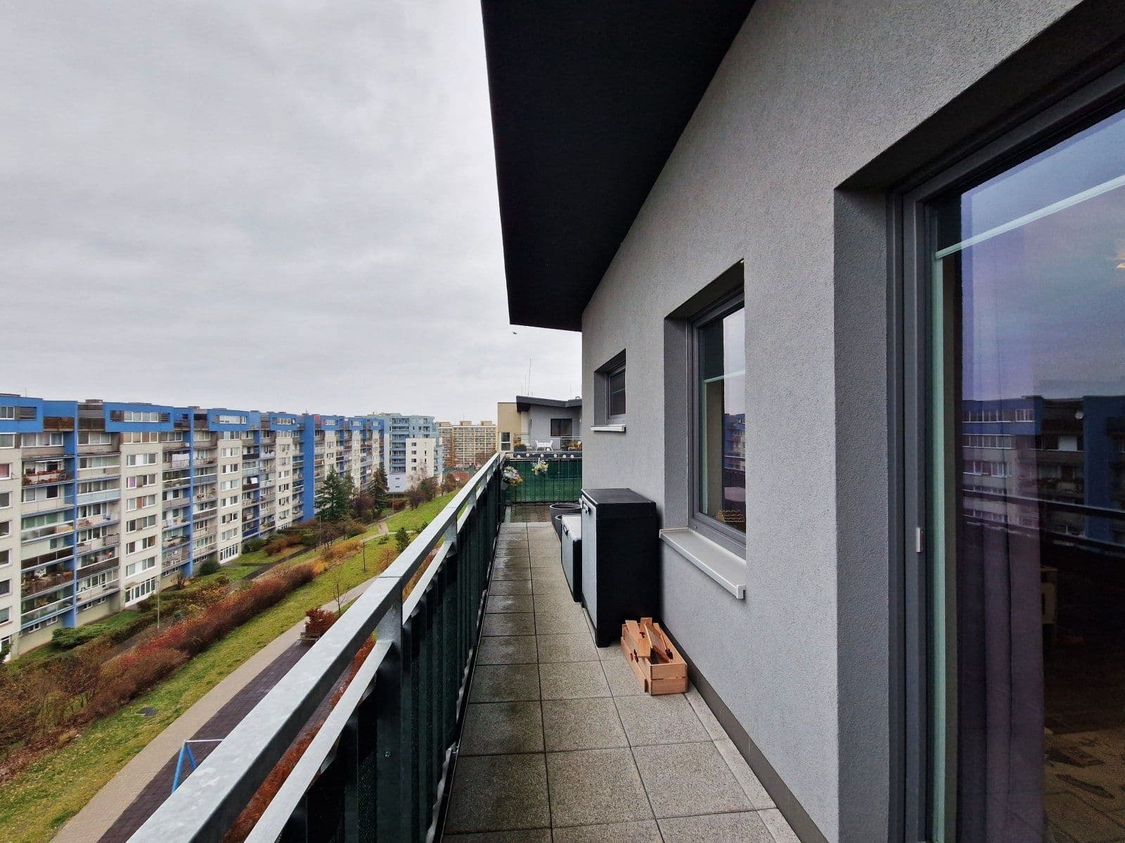 2 bedroom with open-plan kitchen flat to rent, 74 m², Rižská, Prague, Prague 2 bedroom with open-plan kitchen flat to rent, 74 m², Rižská, Prague, Prague