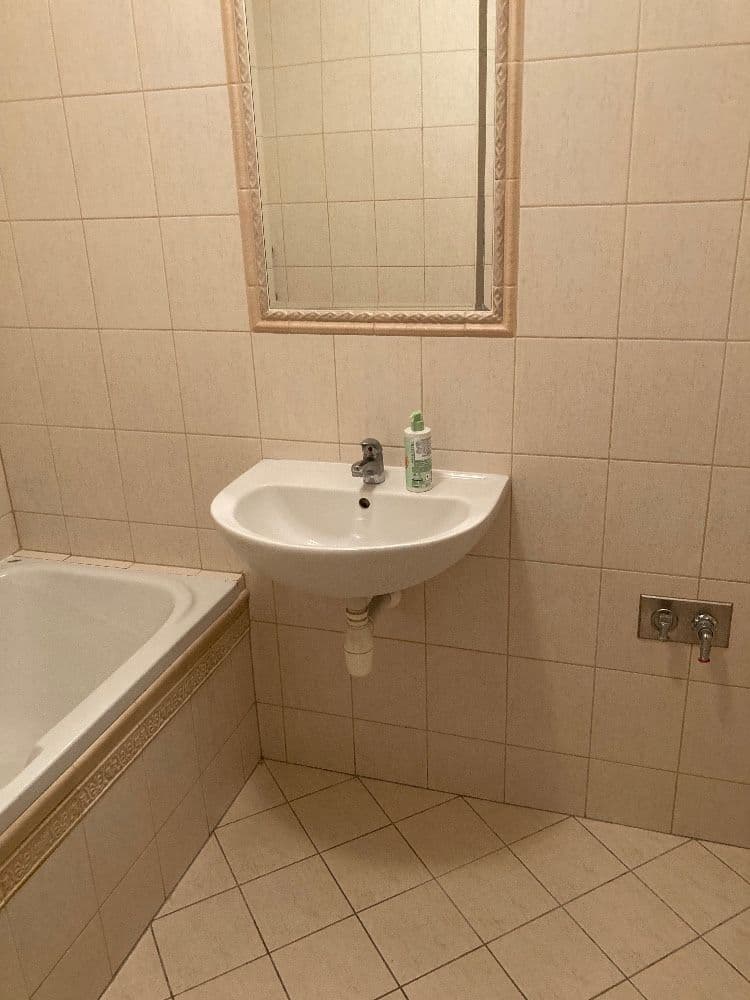 Studio flat to rent, 29 m², Mattioliho, Prague, Prague Studio flat to rent, 29 m², Mattioliho, Prague, Prague