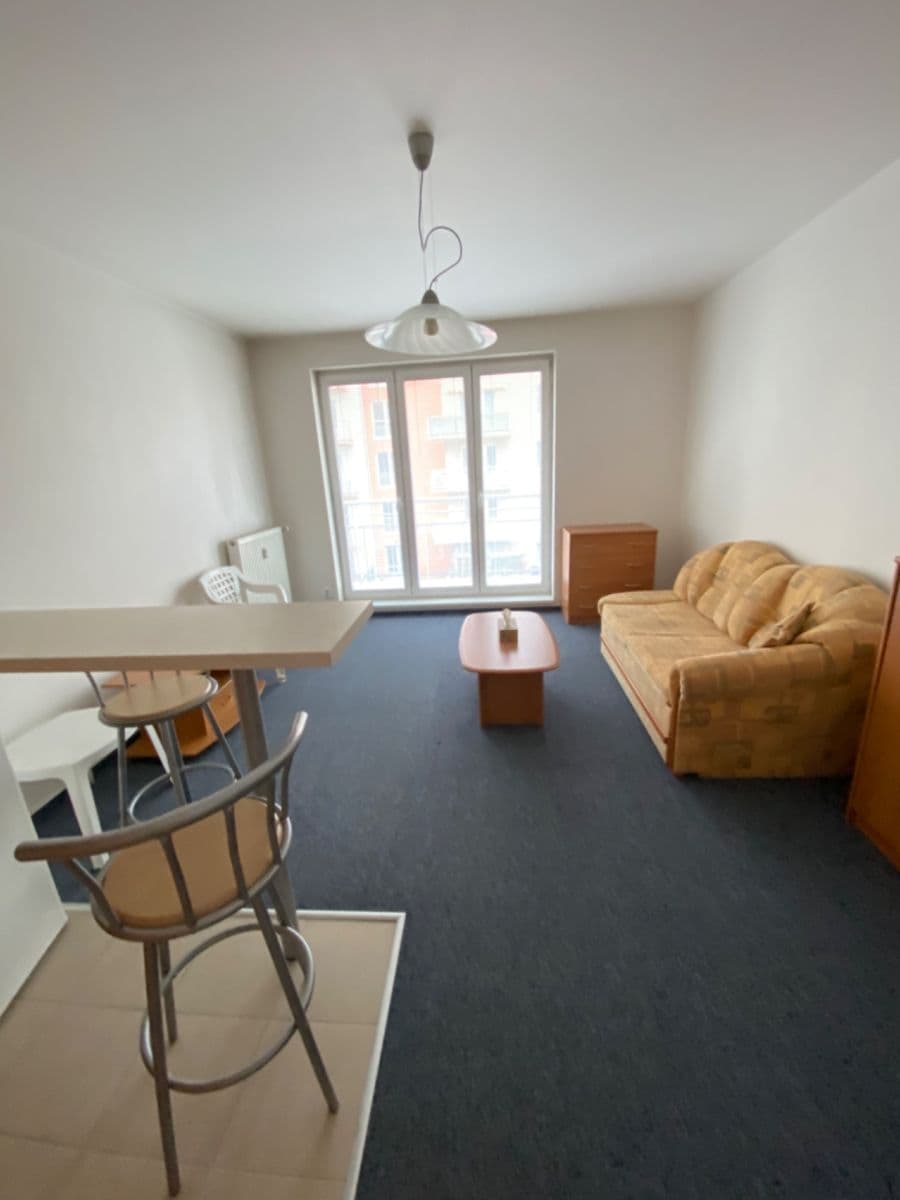 Studio flat to rent, 29 m², Mattioliho, Prague, Prague Studio flat to rent, 29 m², Mattioliho, Prague, Prague