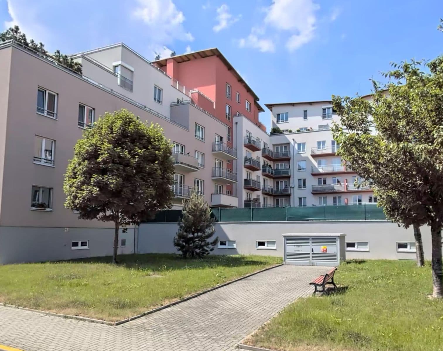 Studio flat to rent, 29 m², Mattioliho, Prague, Prague Studio flat to rent, 29 m², Mattioliho, Prague, Prague