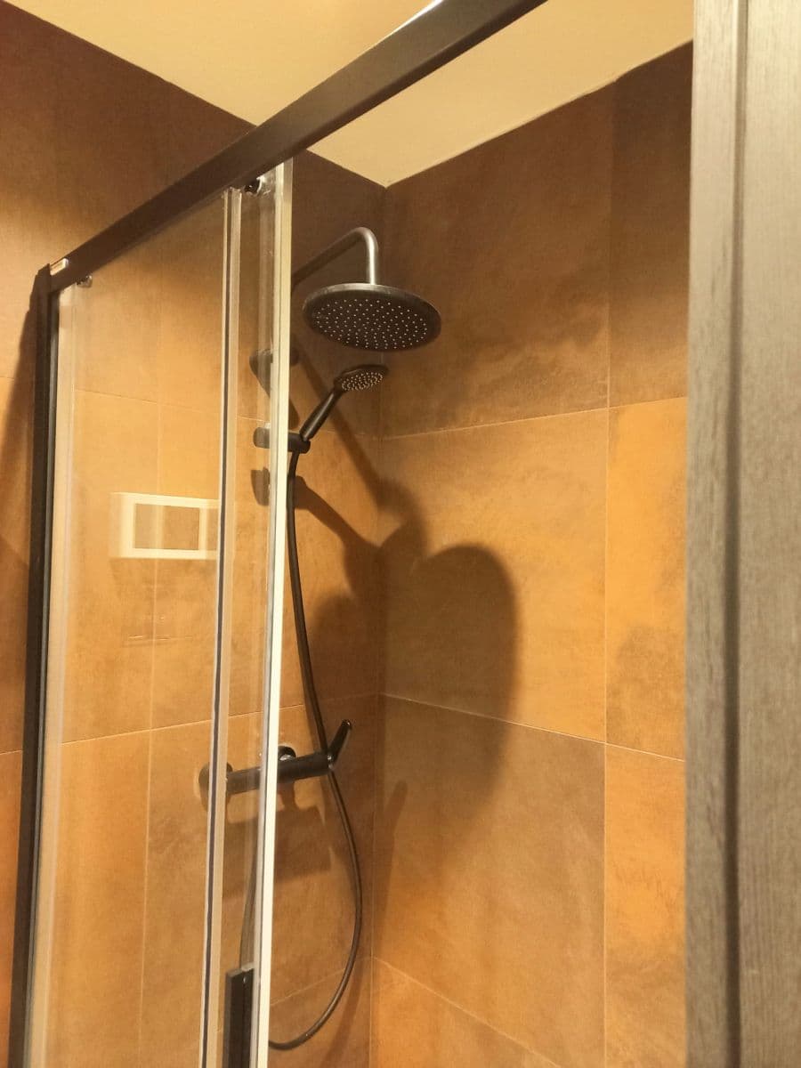 1 bedroom with open-plan kitchen flat to rent, 54 m², U Trati, Karlovy Vary, Karlovarský Region 1 bedroom with open-plan kitchen flat to rent, 54 m², U Trati, Karlovy Vary, Karlovarský Region