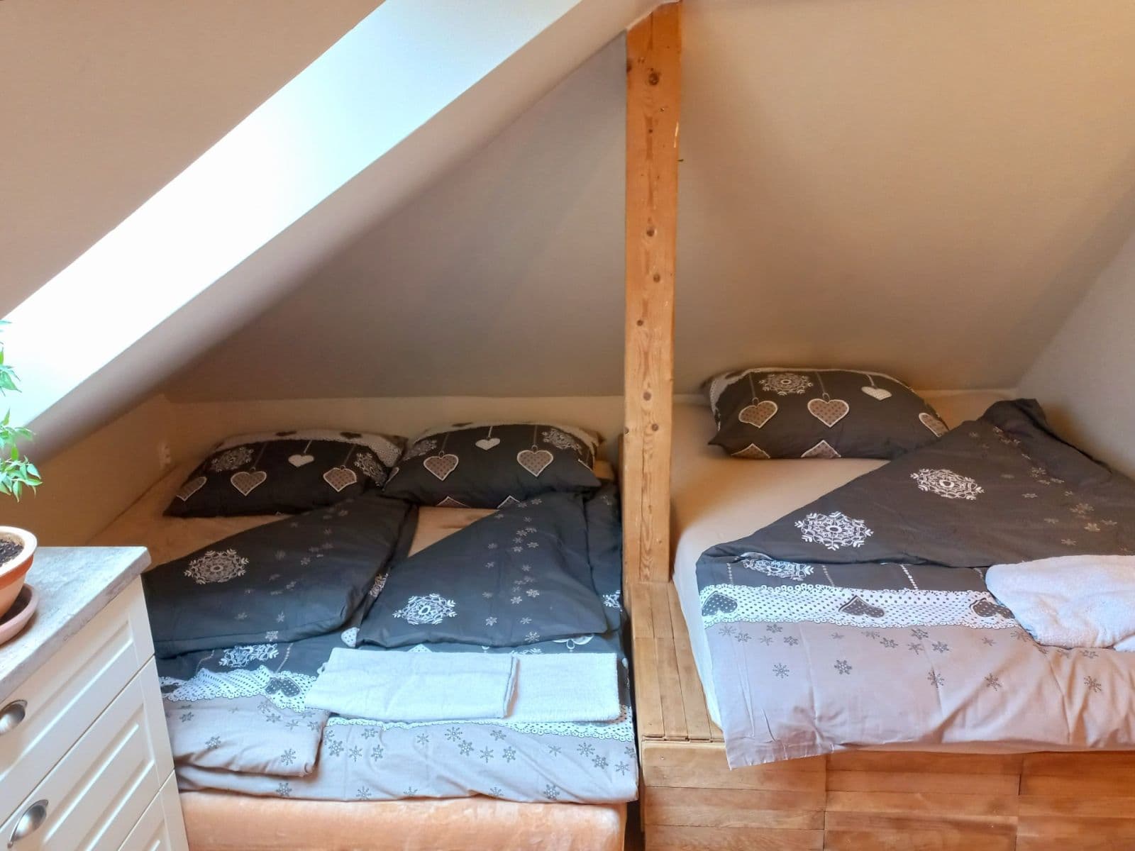 1 bedroom with open-plan kitchen flat to rent, 54 m², U Trati, Karlovy Vary, Karlovarský Region 1 bedroom with open-plan kitchen flat to rent, 54 m², U Trati, Karlovy Vary, Karlovarský Region