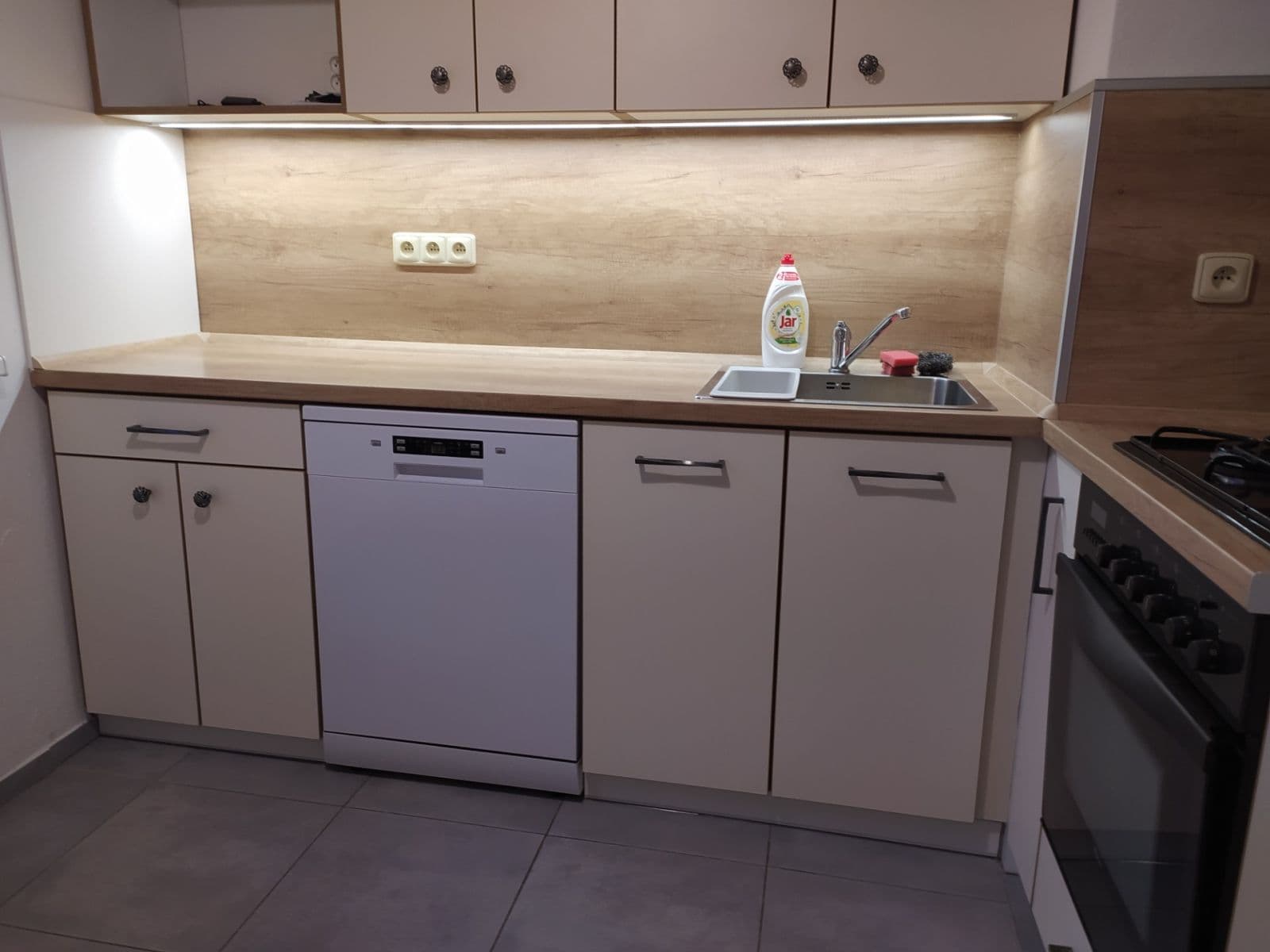 3 bedroom flat to rent, 71 m², Vdovská, Ostrava, Moravskoslezský Region 3 bedroom flat to rent, 71 m², Vdovská, Ostrava, Moravskoslezský Region