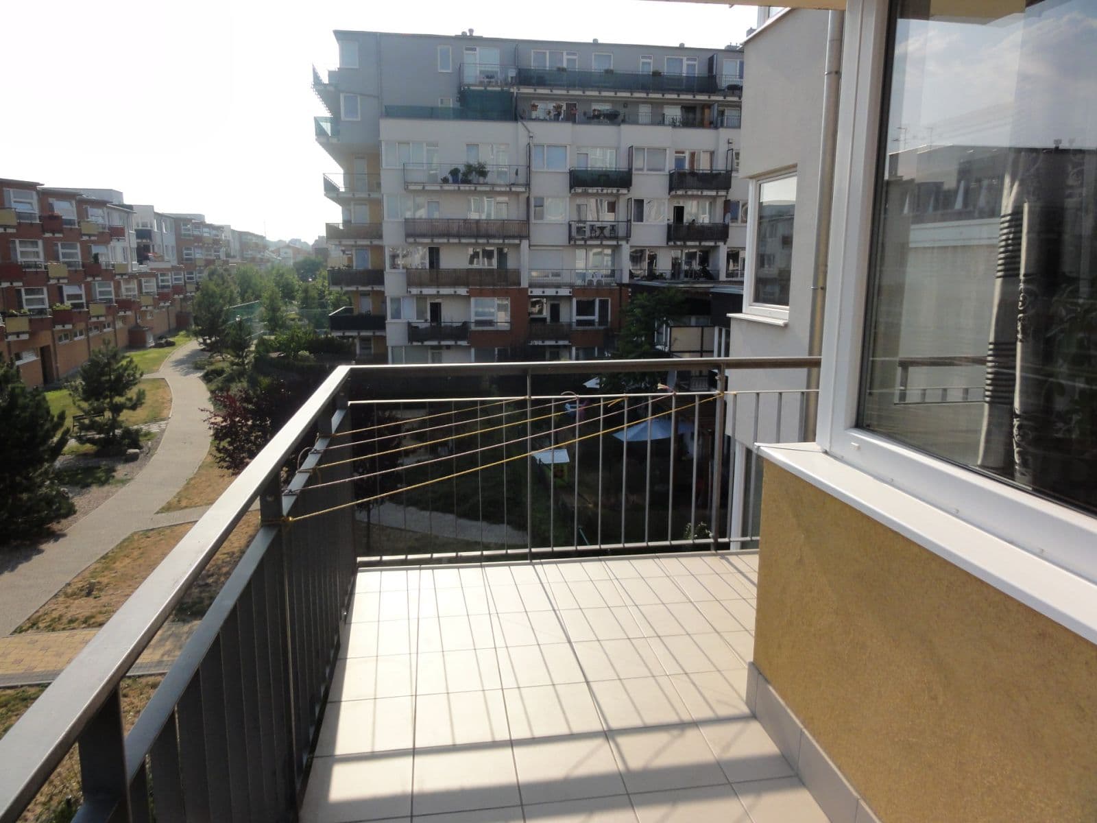 1 bedroom with open-plan kitchen flat to rent, 67 m², Pod Harfou, Prague, Prague 1 bedroom with open-plan kitchen flat to rent, 67 m², Pod Harfou, Prague, Prague