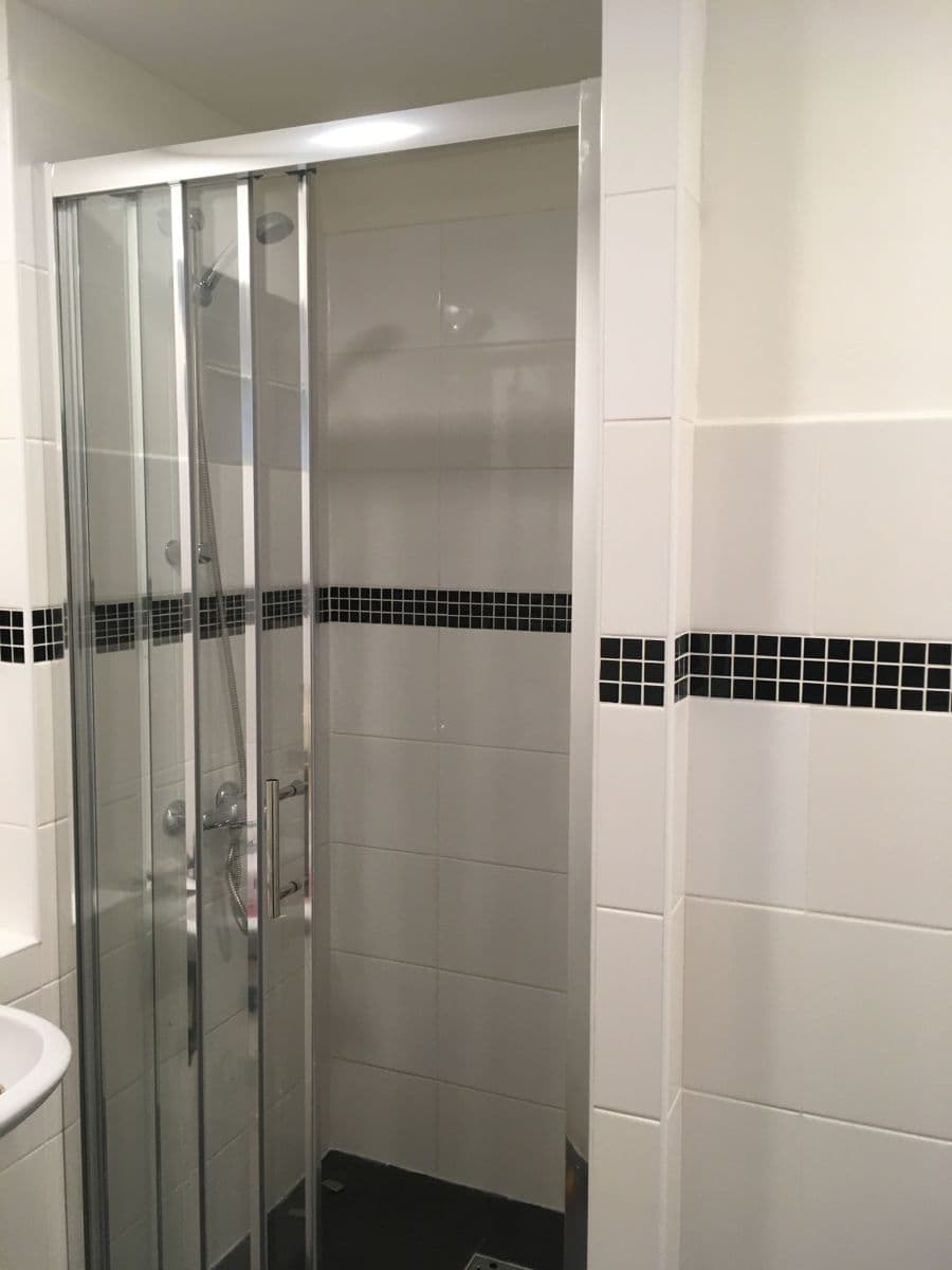 1 bedroom with open-plan kitchen flat to rent, 46 m², K Výtopně, Prague, Prague 1 bedroom with open-plan kitchen flat to rent, 46 m², K Výtopně, Prague, Prague