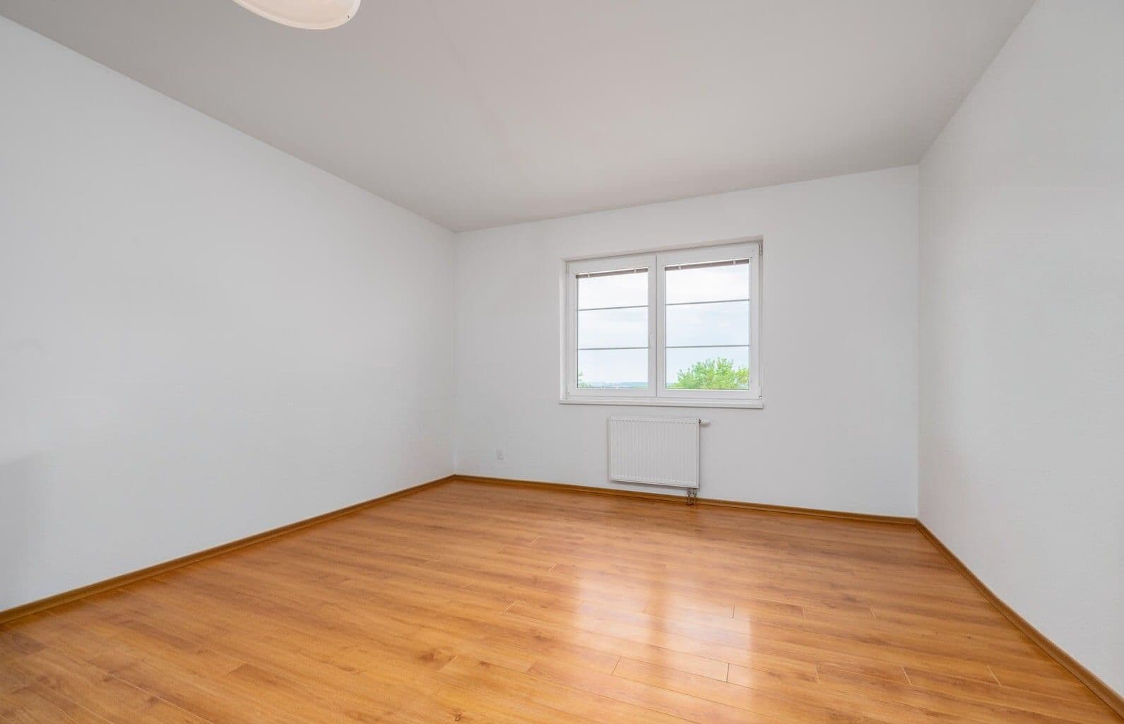 1 bedroom with open-plan kitchen flat to rent, 60 m², Habrová, Holubice, Středočeský Region 1 bedroom with open-plan kitchen flat to rent, 60 m², Habrová, Holubice, Středočeský Region