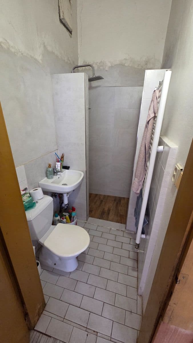 2 bedroom flat to rent, 89 m², Votroubkova, Brno, Jihomoravský Region 2 bedroom flat to rent, 89 m², Votroubkova, Brno, Jihomoravský Region