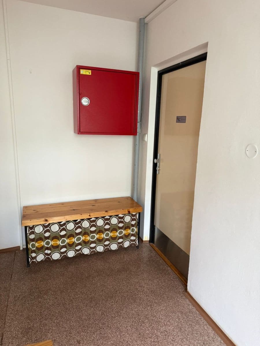 2 bedroom with open-plan kitchen flat for sale, 69 m², Nad Stadionem, Králův Dvůr, Středočeský Region 2 bedroom with open-plan kitchen flat for sale, 69 m², Nad Stadionem, Králův Dvůr, Středočeský Region