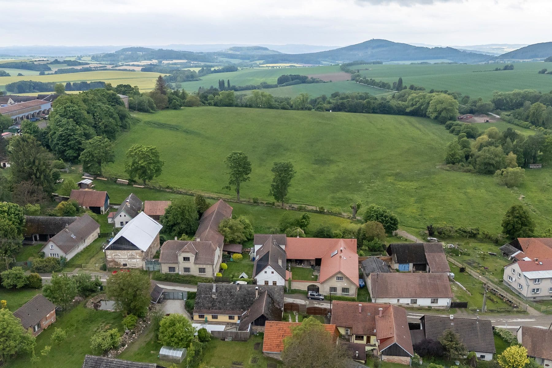 house for sale, 200 m², Pravonín, Středočeský Region house for sale, 200 m², Pravonín, Středočeský Region