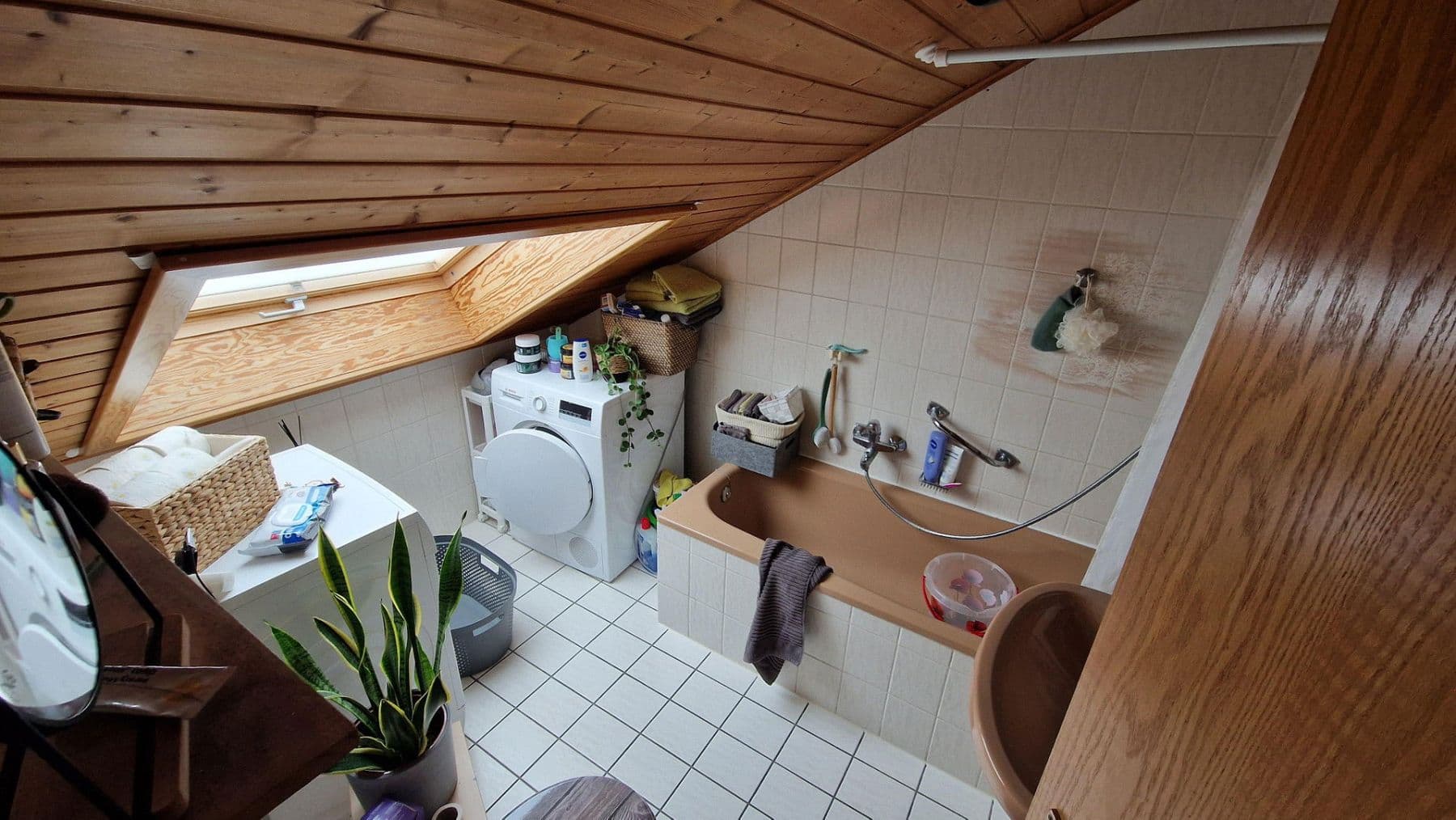 Studio flat to rent, 43 m², Gau-Algesheim, Rhineland-Palatinate Studio flat to rent, 43 m², Gau-Algesheim, Rhineland-Palatinate