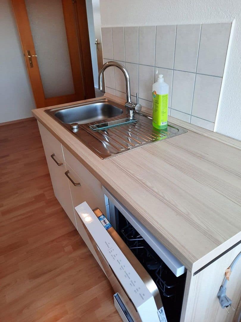 2 bedroom flat to rent, 55 m², Pestalozzistraße 16, Plauen, Saxony 2 bedroom flat to rent, 55 m², Pestalozzistraße 16, Plauen, Saxony