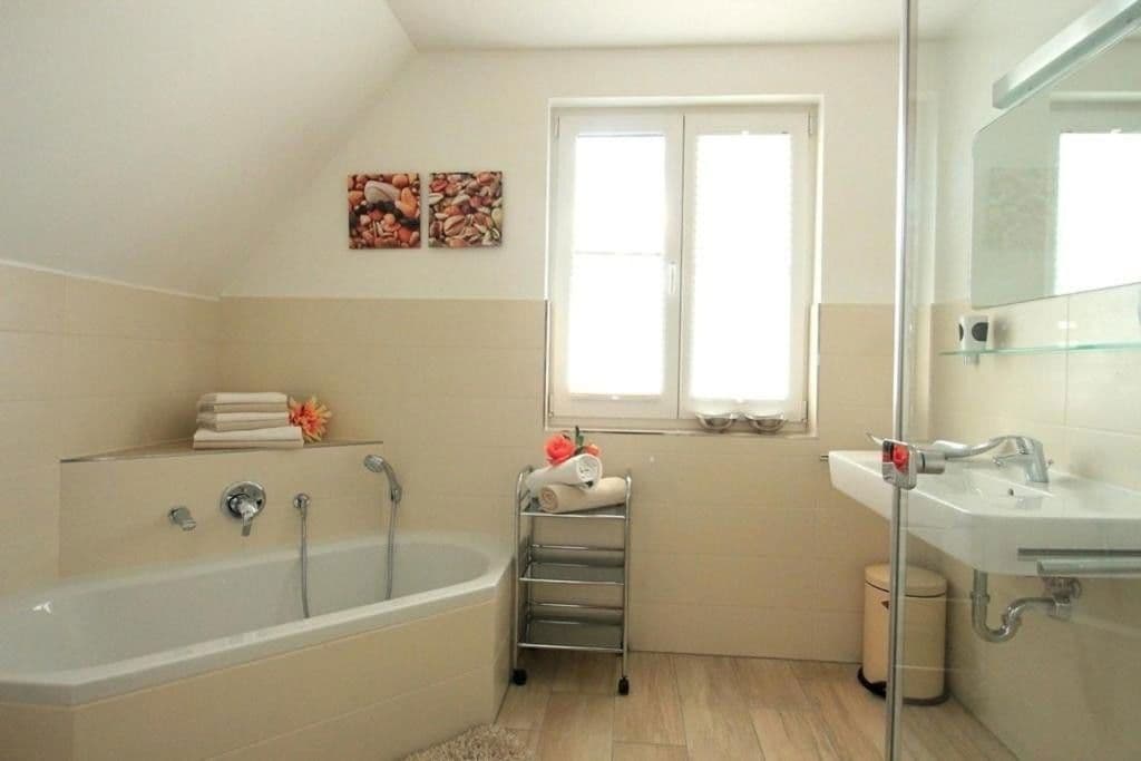 house for sale, 118 m², Am Gutsschloss 2, Rerik, Mecklenburg-Vorpommern house for sale, 118 m², Am Gutsschloss 2, Rerik, Mecklenburg-Vorpommern