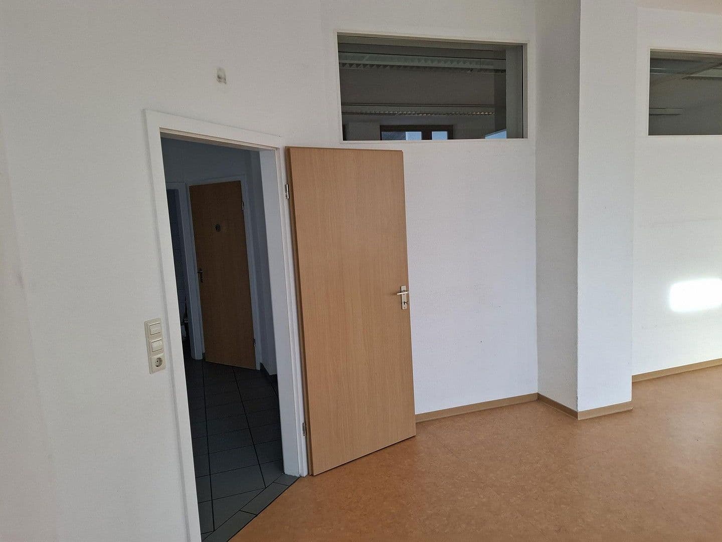 office to rent, 102 m², Filderstadt, Baden-Württemberg office to rent, 102 m², Filderstadt, Baden-Württemberg