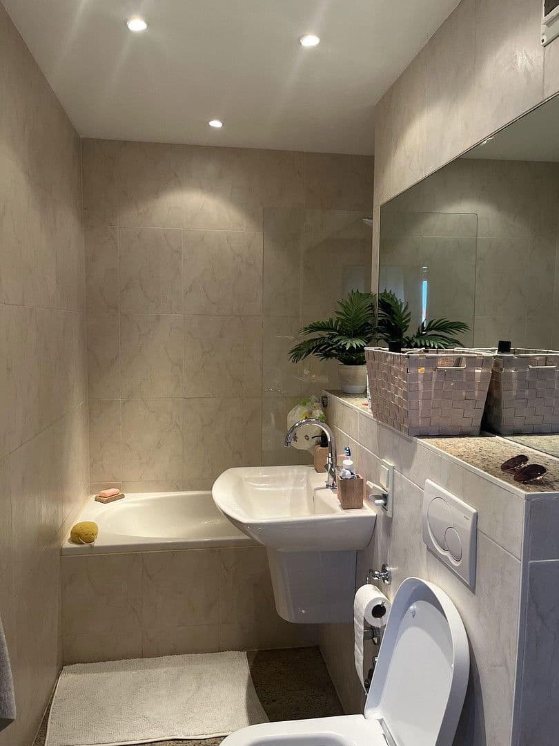 1 bedroom with open-plan kitchen flat to rent, 73 m², Statthalterhofweg, Köln, North Rhine-Westphalia 1 bedroom with open-plan kitchen flat to rent, 73 m², Statthalterhofweg, Köln, North Rhine-Westphalia