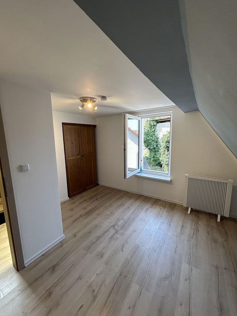 house for sale, 85 m², Buchen (Odenwald), Baden-Württemberg house for sale, 85 m², Buchen (Odenwald), Baden-Württemberg