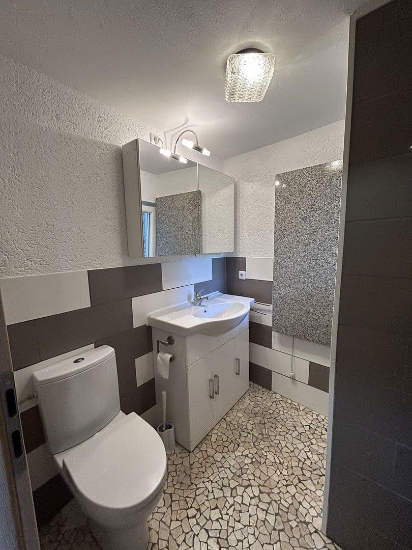 house for sale, 85 m², Buchen (Odenwald), Baden-Württemberg house for sale, 85 m², Buchen (Odenwald), Baden-Württemberg