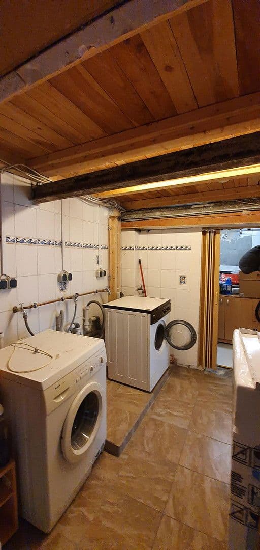 house for sale, 220 m², Reutlingen, Baden-Württemberg house for sale, 220 m², Reutlingen, Baden-Württemberg