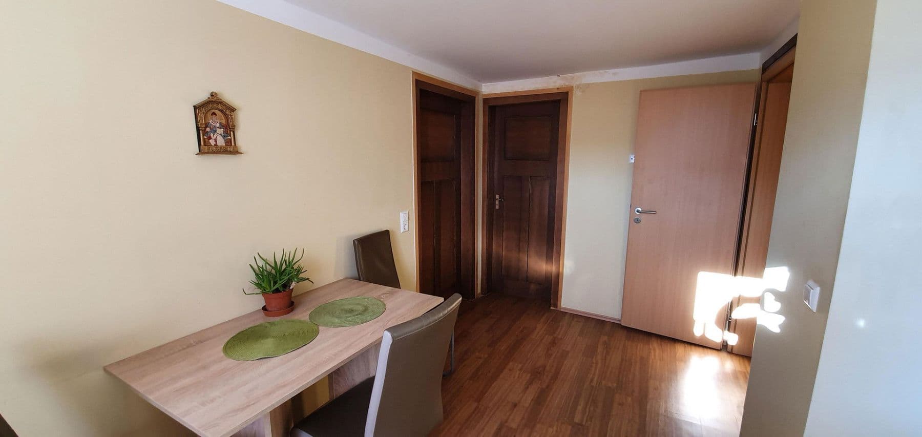 house for sale, 220 m², Reutlingen, Baden-Württemberg house for sale, 220 m², Reutlingen, Baden-Württemberg