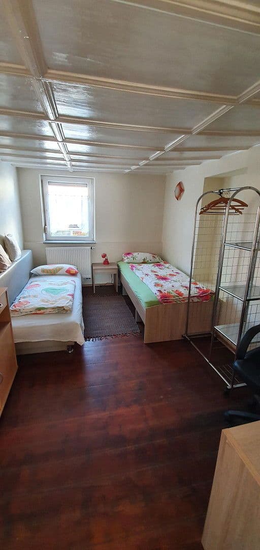 house for sale, 220 m², Reutlingen, Baden-Württemberg house for sale, 220 m², Reutlingen, Baden-Württemberg