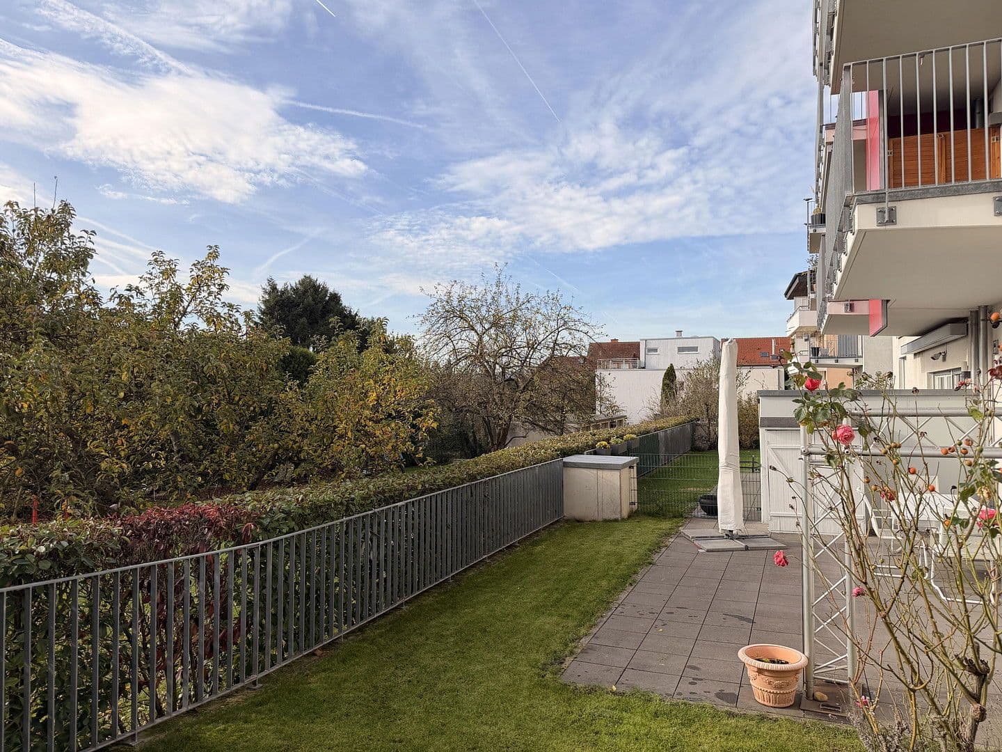 4 bedroom flat to rent, 120 m², Kalbacher Hauptstraße 48, Frankfurt am Main, Hesse 4 bedroom flat to rent, 120 m², Kalbacher Hauptstraße 48, Frankfurt am Main, Hesse