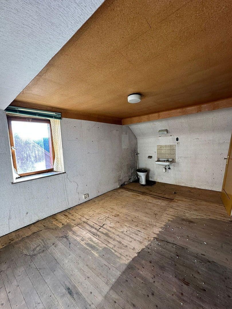 house for sale, 108 m², Vor dem Stockfeld 1, Bexbach, Saarland house for sale, 108 m², Vor dem Stockfeld 1, Bexbach, Saarland