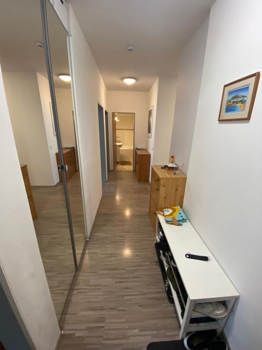 3 bedroom with open-plan kitchen flat to rent, 88 m², V Hlinkách, Beroun, Středočeský Region 3 bedroom with open-plan kitchen flat to rent, 88 m², V Hlinkách, Beroun, Středočeský Region