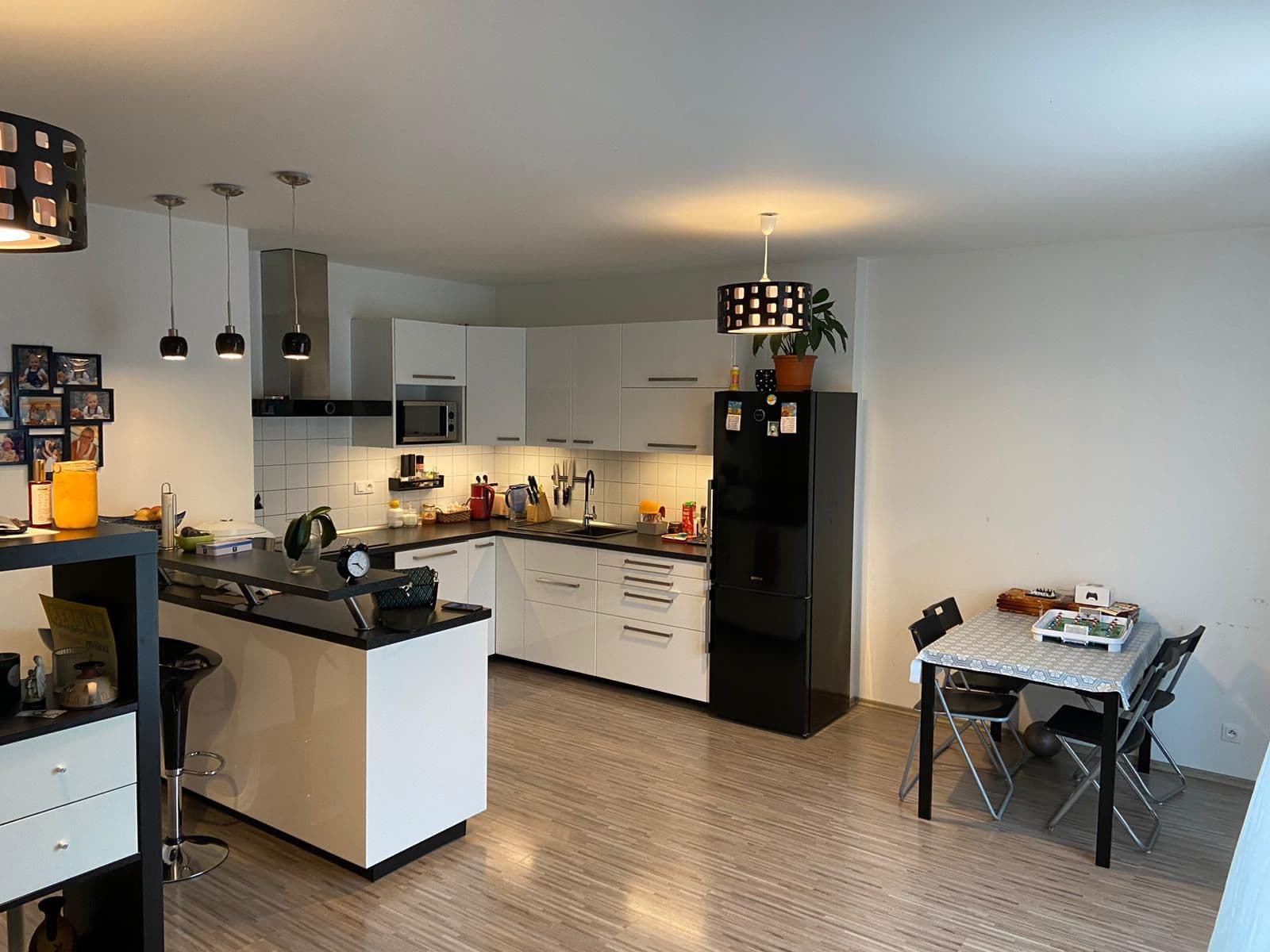 3 bedroom with open-plan kitchen flat to rent, 88 m², V Hlinkách, Beroun, Středočeský Region 3 bedroom with open-plan kitchen flat to rent, 88 m², V Hlinkách, Beroun, Středočeský Region