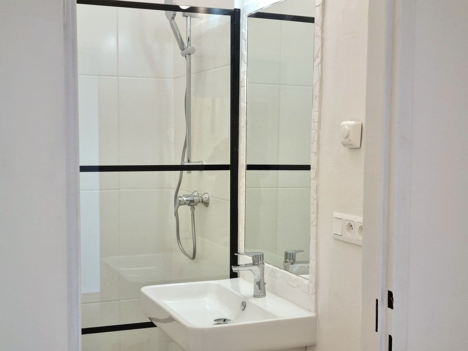 1 bedroom with open-plan kitchen flat to rent, 54 m², Malešická, Prague, Prague 1 bedroom with open-plan kitchen flat to rent, 54 m², Malešická, Prague, Prague