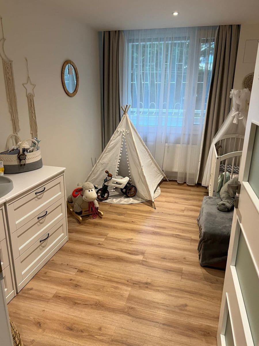 2 bedroom with open-plan kitchen flat for sale, 80 m², Plamínkové, Prague, Prague 2 bedroom with open-plan kitchen flat for sale, 80 m², Plamínkové, Prague, Prague