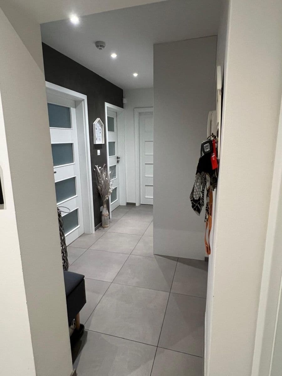 2 bedroom with open-plan kitchen flat for sale, 80 m², Plamínkové, Prague, Prague 2 bedroom with open-plan kitchen flat for sale, 80 m², Plamínkové, Prague, Prague