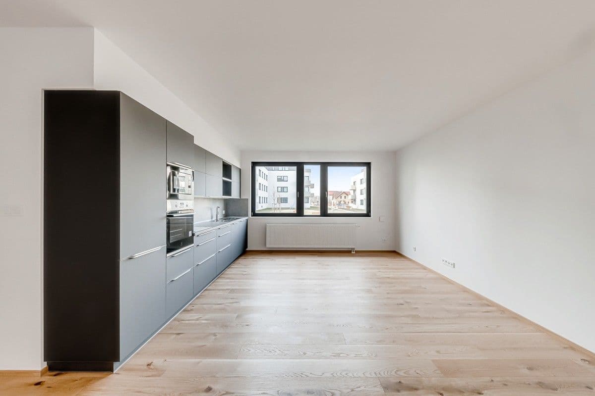 2 bedroom with open-plan kitchen flat for sale, 80 m², Karla IV., Horoměřice, Středočeský Region 2 bedroom with open-plan kitchen flat for sale, 80 m², Karla IV., Horoměřice, Středočeský Region