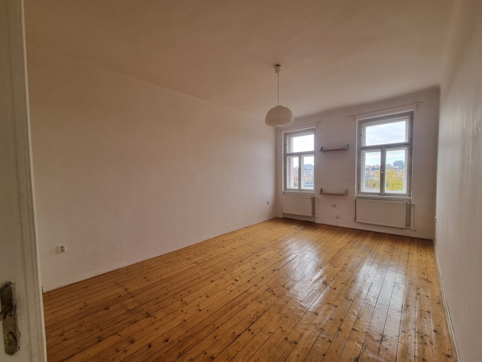 1 bedroom with open-plan kitchen flat to rent, 56 m², Rybalkova, Prague, Prague 1 bedroom with open-plan kitchen flat to rent, 56 m², Rybalkova, Prague, Prague