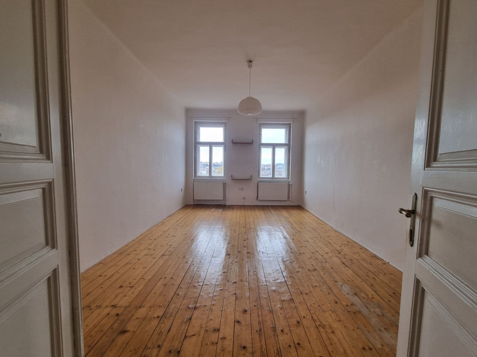 1 bedroom with open-plan kitchen flat to rent, 56 m², Rybalkova, Prague, Prague 1 bedroom with open-plan kitchen flat to rent, 56 m², Rybalkova, Prague, Prague