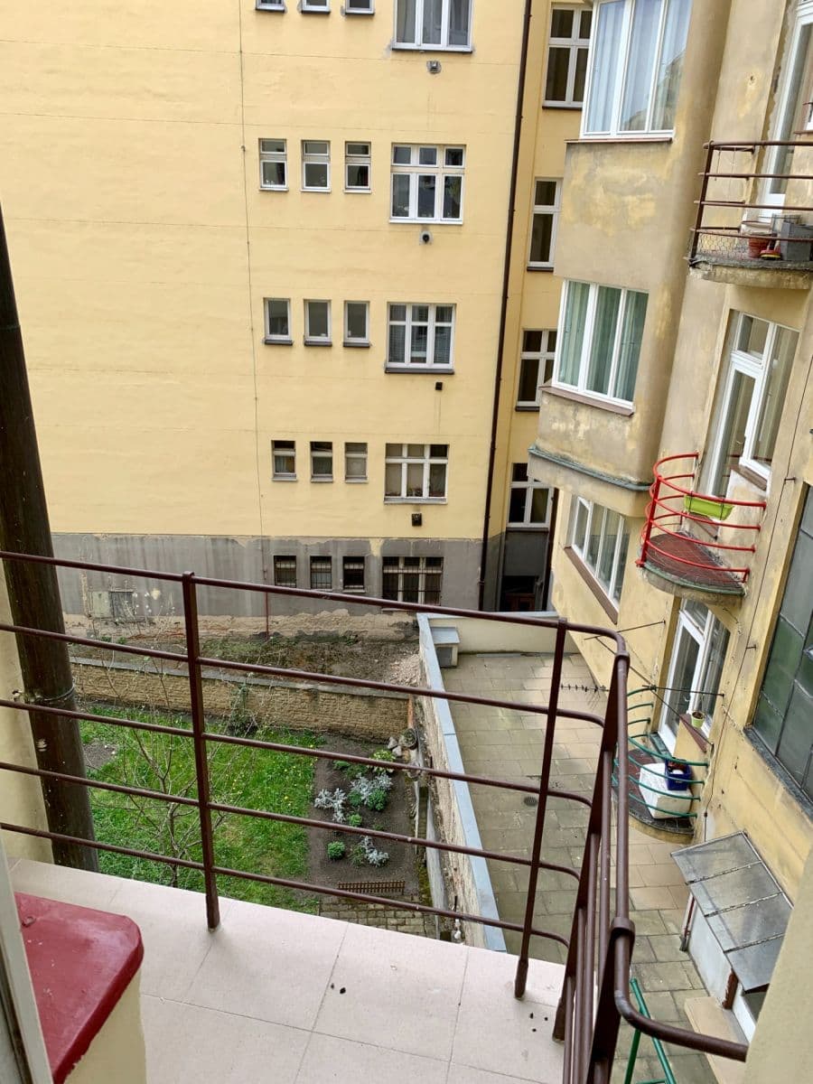 1 bedroom flat for sale, 50 m², Ruská, Prague, Prague 1 bedroom flat for sale, 50 m², Ruská, Prague, Prague