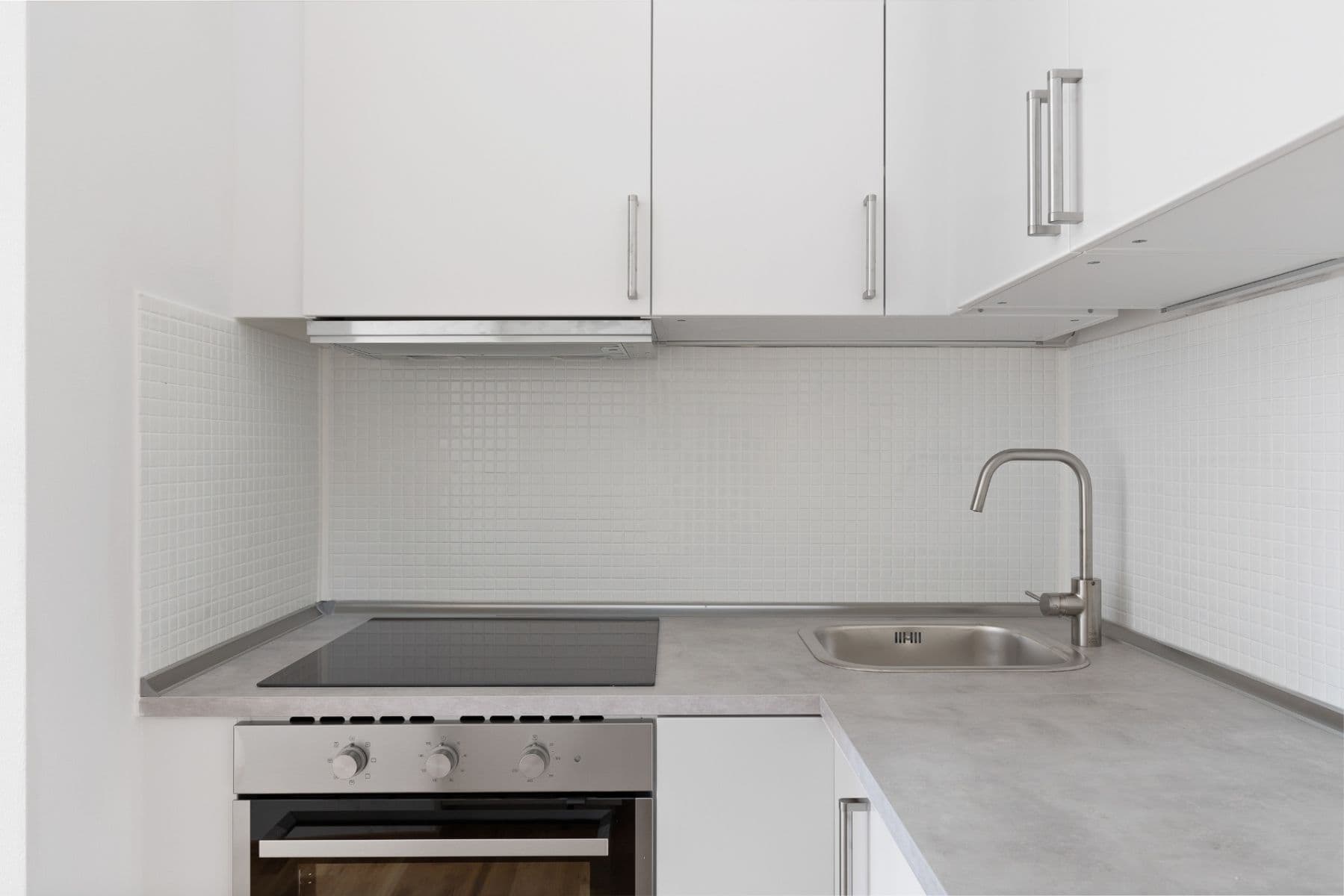 Studio flat to rent, 31 m², Lumírova, Prague, Prague Studio flat to rent, 31 m², Lumírova, Prague, Prague