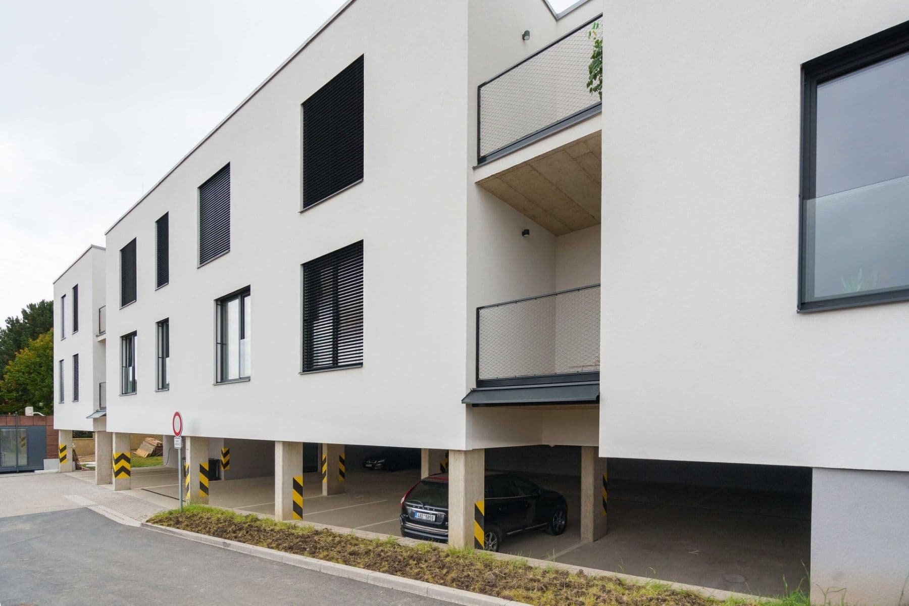 1 bedroom with open-plan kitchen flat to rent, 48 m², Medkova, Prague, Prague 1 bedroom with open-plan kitchen flat to rent, 48 m², Medkova, Prague, Prague