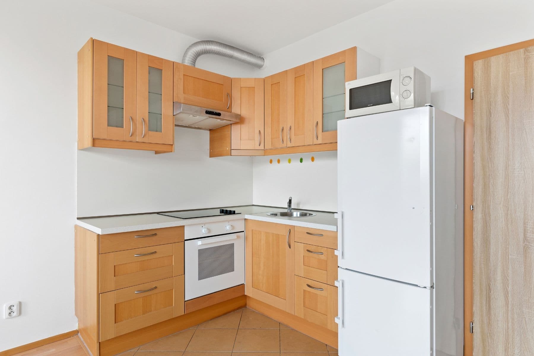 Studio flat to rent, 32 m², Raichlova, Prague, Prague Studio flat to rent, 32 m², Raichlova, Prague, Prague