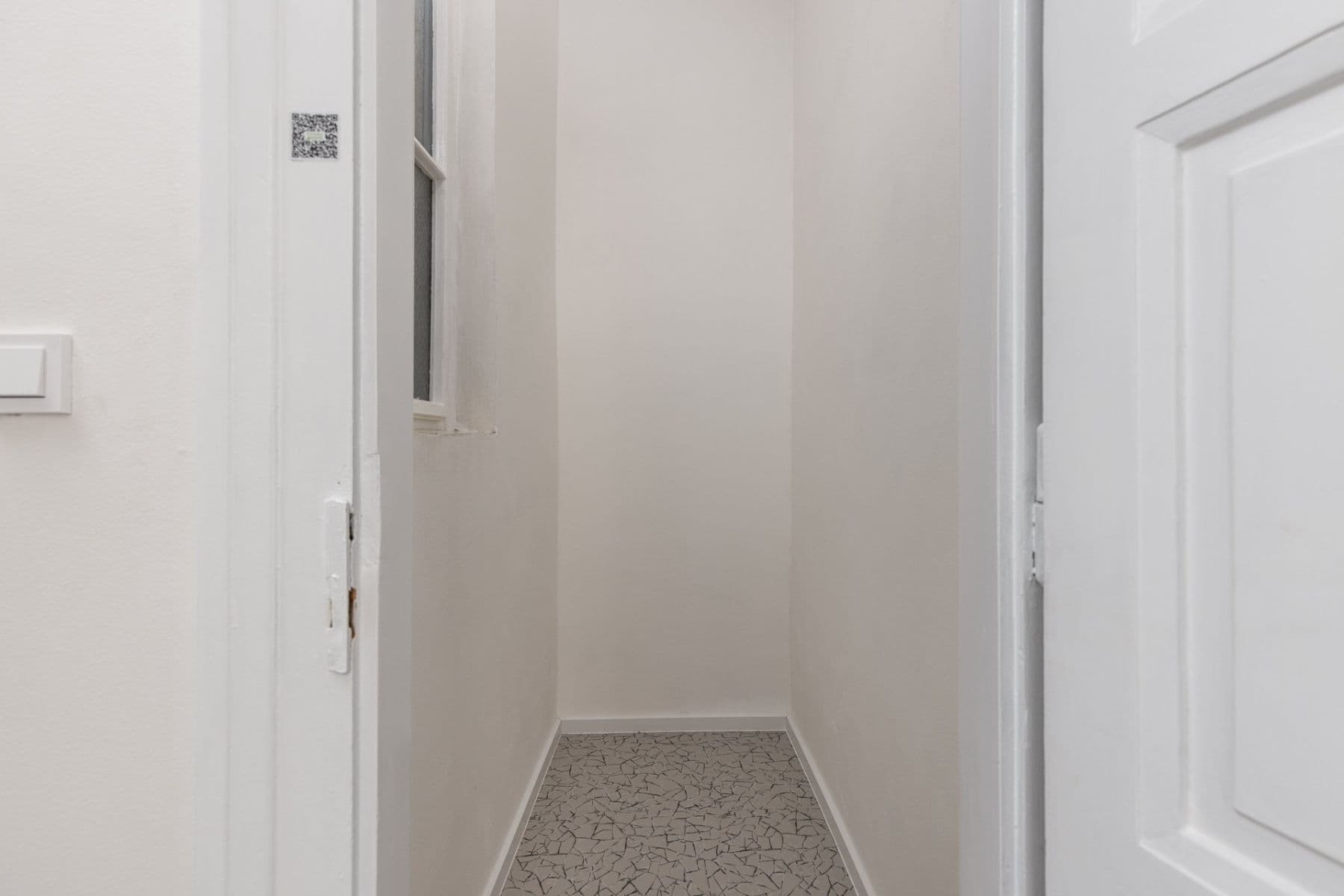 2 bedroom flat to rent, 69 m², Tusarova, Prague, Prague 2 bedroom flat to rent, 69 m², Tusarova, Prague, Prague