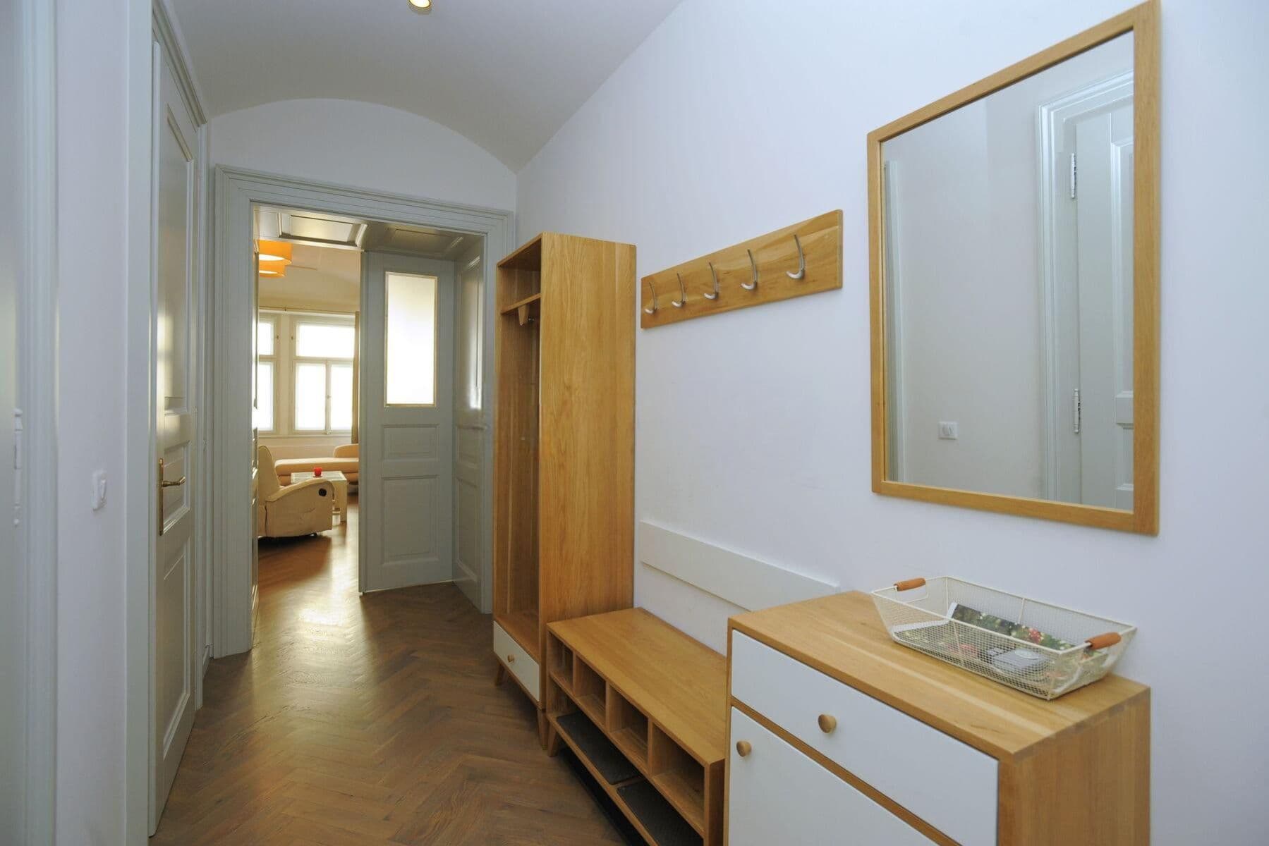 1 bedroom with open-plan kitchen flat to rent, 84 m², Žatecká, Prague, Prague 1 bedroom with open-plan kitchen flat to rent, 84 m², Žatecká, Prague, Prague