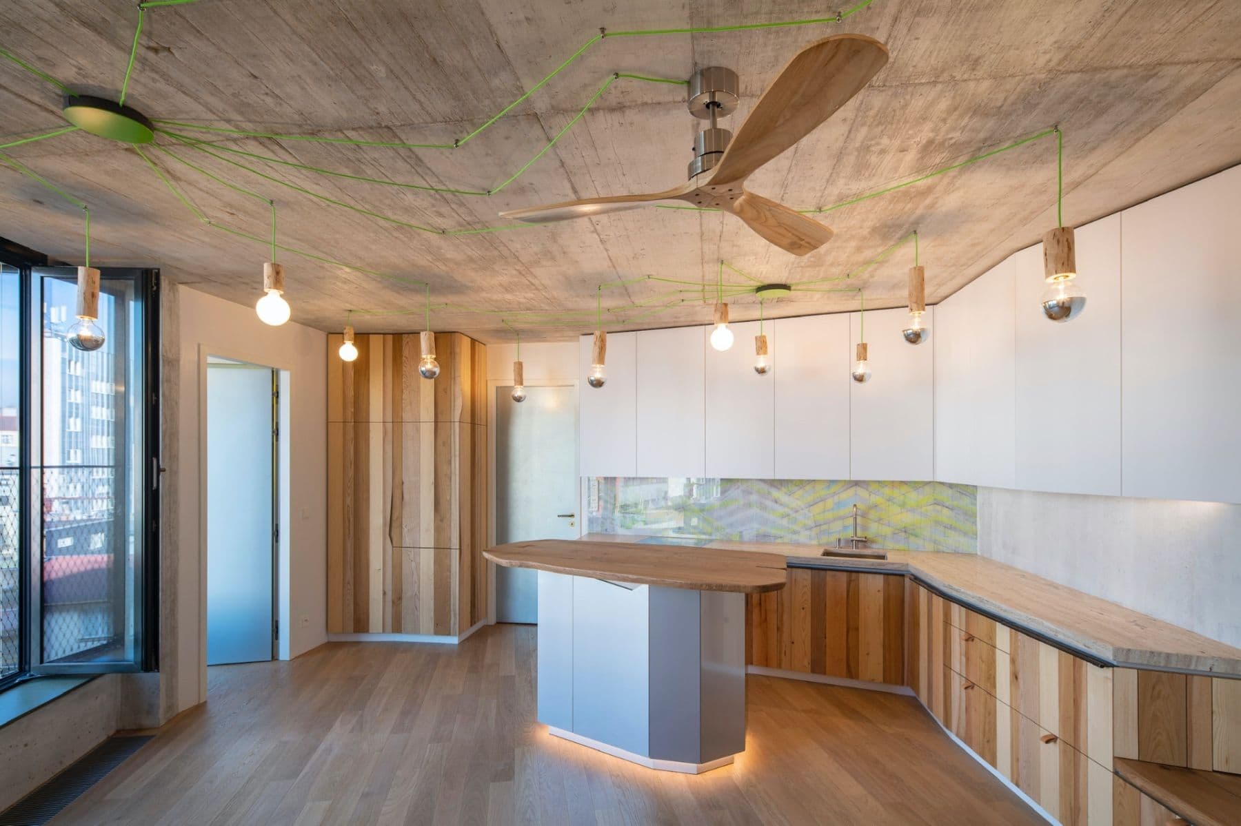 1 bedroom with open-plan kitchen flat to rent, 57 m², Komunardů, Prague, Prague 1 bedroom with open-plan kitchen flat to rent, 57 m², Komunardů, Prague, Prague