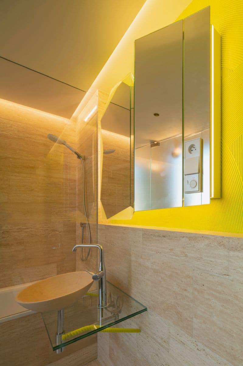 1 bedroom with open-plan kitchen flat to rent, 57 m², Komunardů, Prague, Prague 1 bedroom with open-plan kitchen flat to rent, 57 m², Komunardů, Prague, Prague