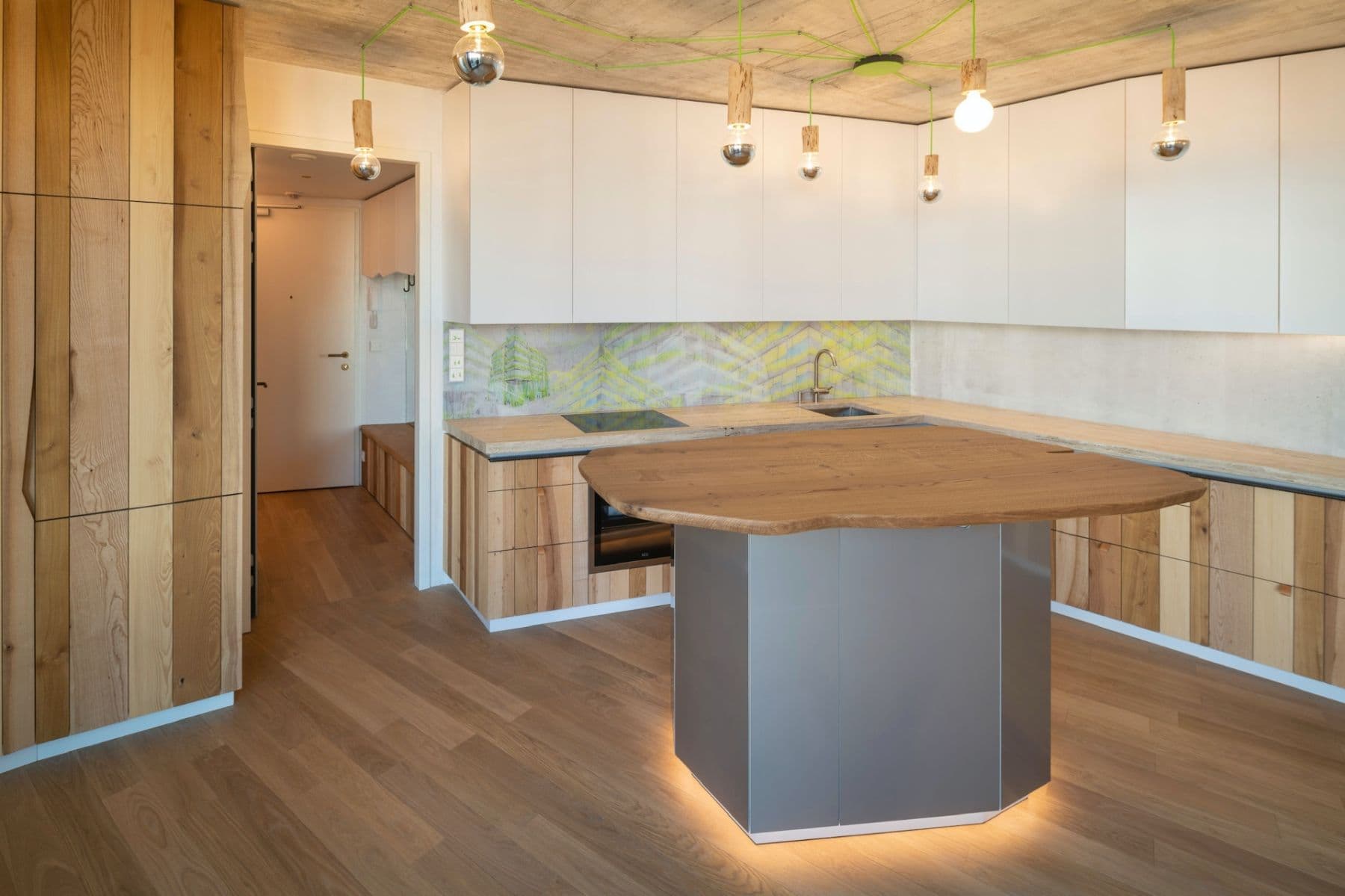 1 bedroom with open-plan kitchen flat to rent, 57 m², Komunardů, Prague, Prague 1 bedroom with open-plan kitchen flat to rent, 57 m², Komunardů, Prague, Prague