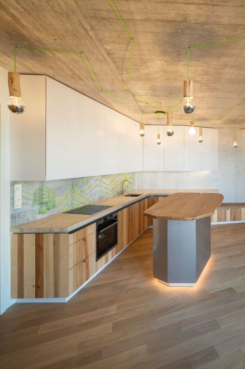 1 bedroom with open-plan kitchen flat to rent, 57 m², Komunardů, Prague, Prague 1 bedroom with open-plan kitchen flat to rent, 57 m², Komunardů, Prague, Prague