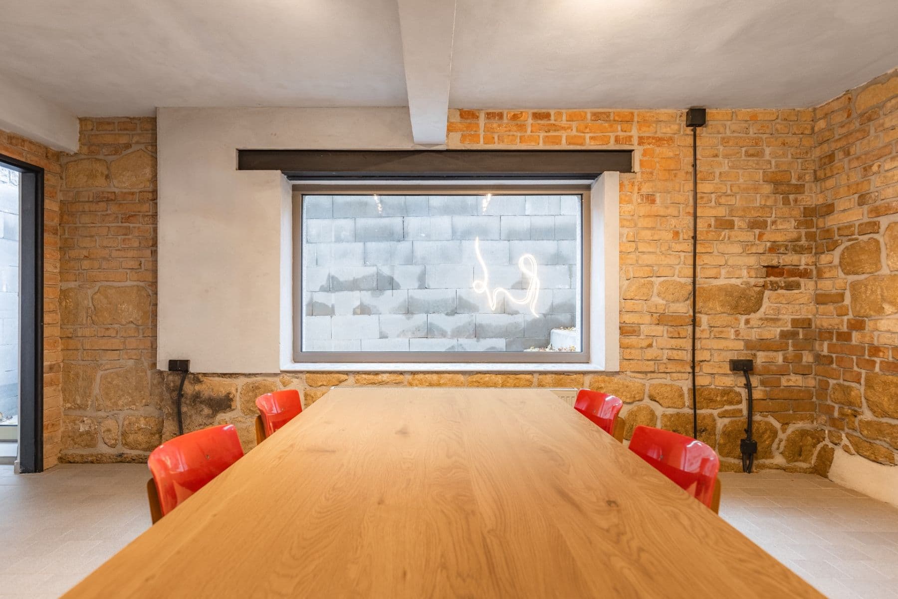 non-residential property to rent, 35 m², Táborská, Plzeň, Plzeňský Region non-residential property to rent, 35 m², Táborská, Plzeň, Plzeňský Region