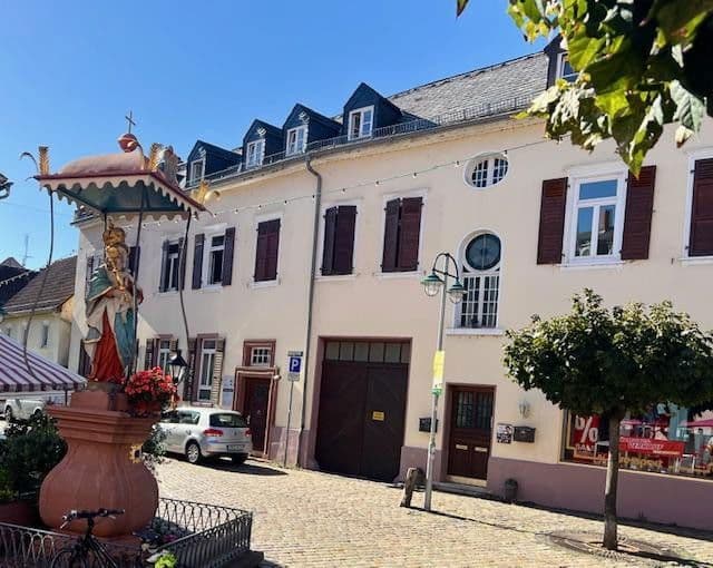 5 bedroom flat to rent, 142 m², Rathausstraße 1, Hochheim, Hesse 5 bedroom flat to rent, 142 m², Rathausstraße 1, Hochheim, Hesse